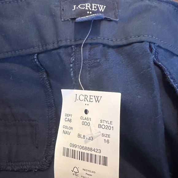 J Crew Women Navy Blue 16 7" Inseam 4 pocket Flat Front 100% Cotton Chino Shorts - Picture 3 of 6